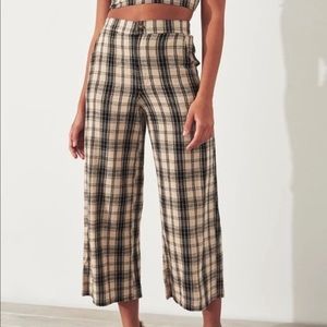 Hollister Ultra High Rise Wide Leg Plaid Pants